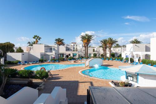 HomeForGuest Apartamento Alisios 1 con piscina en Corralejo