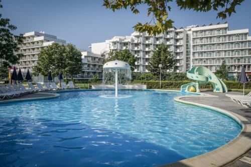Hotel Sandy Beach - image 8