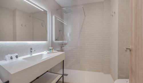 385482770 RH Bayren Hotel & Spa 4* Sup