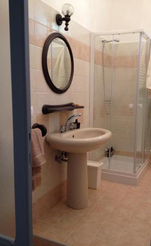 Vannas istaba, B&B La Rosa in Gioia Dei Marsi