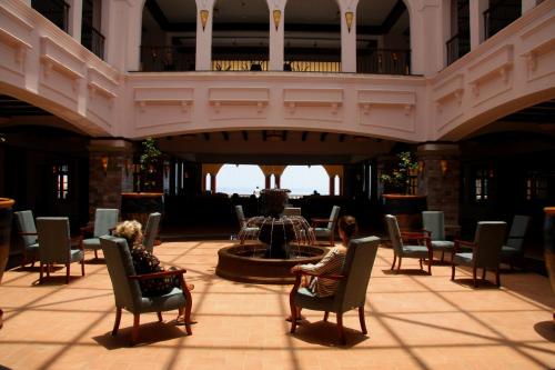 Vestabils, Lake Victoria Serena Golf Resort & Spa in Mutungo