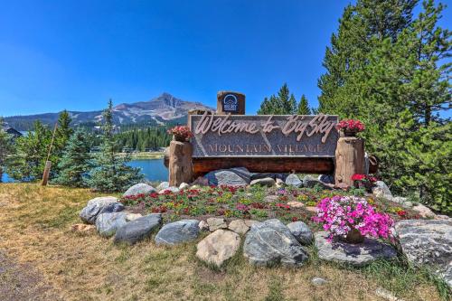 Big Sky Gwens Getaway Condo with Mtn Views! in Big Sky, USA