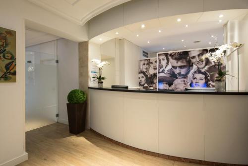 Фойє, Neomagna Madrid  in Мадрид