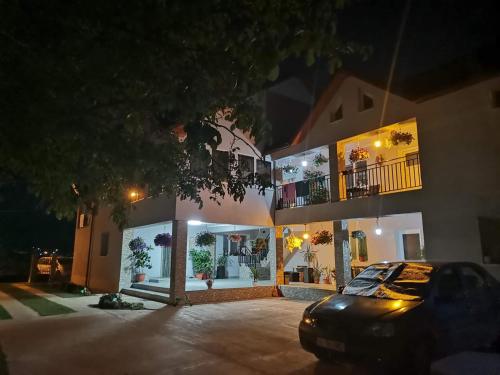 Casa Dana - Tăşnad