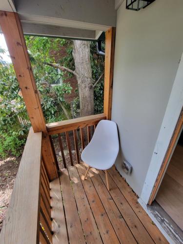 Modern Craftsman Garden Patio in Georgetown