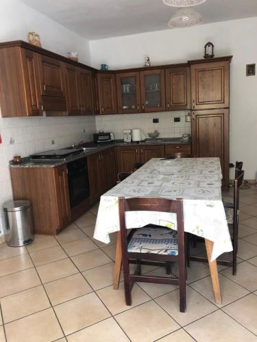  Masha, Unterkunft in Gavena