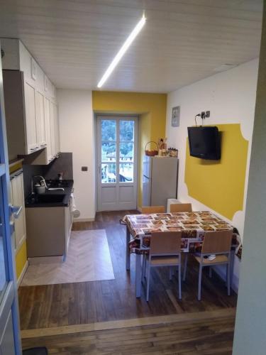 virtuve, La Casa dei Maestri in Frassino