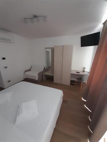 B&B ANGELA Valdinon Room Type - Double or Twin Room