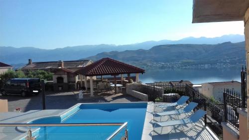 Apartments with a swimming pool Pag - 220 - image 4