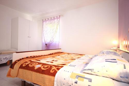 One-Bedroom Apartment with Terrace and Sea View image 7