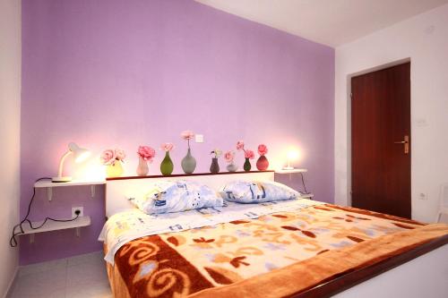 One-Bedroom Apartment with Terrace and Sea View image 8