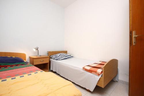 Two-Bedroom Apartment with Terrace and Sea View image 9