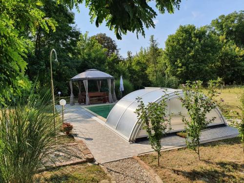  Ferienhaus Waldhof, Unterkunft in Döbrököz