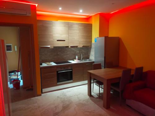 廚房, La Selva Incantevole Appartamento in 科拉扎