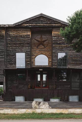 Gruene River Inn - image 6