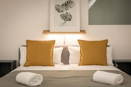 Spacious apartment in Hemholtzkiez Prenzlauer Berg for 8 People Hiddenseer in Berlin, Deutschland