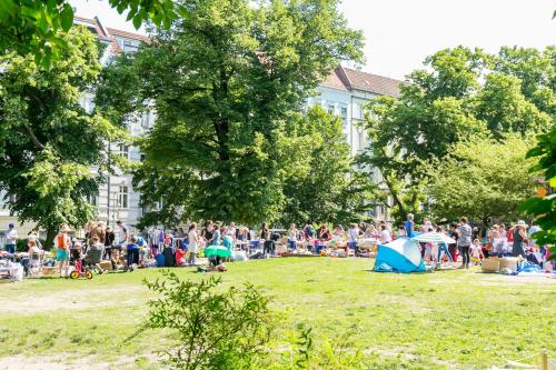 Spacious apartment in Hemholtzkiez Prenzlauer Berg for 8 People Hiddenseer - image 12