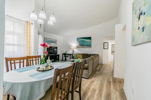 Létesítmények, o BEAUTIFUL CONDO MINUTES FROM GORGEOUS CLEARWATER BEACHES o in Clearwater Városközpont