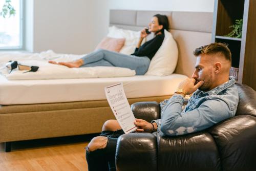 Flora Cozy Apartment - image 4