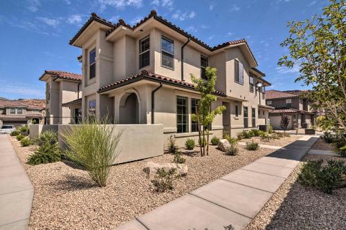 Sun-Soaked Townhome 42 Mi to Zion Natl Park - image 12