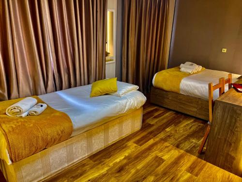 Hollybush Guest House - image 10