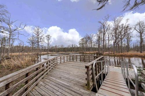 Millcreek Cottage Minutes from Downtown Wilmington in Leland (NC)
