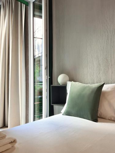 Serendipity Apartments - Montenapoleone