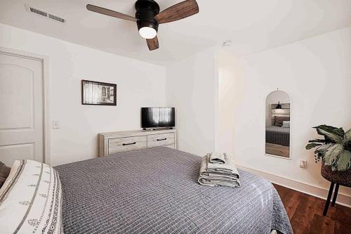 Millcreek Cottage Minutes from Downtown Wilmington detail