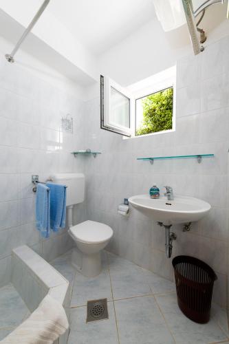 Apartments Melita - image 3