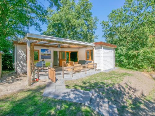  Witte Bungalow, Pension in Uden