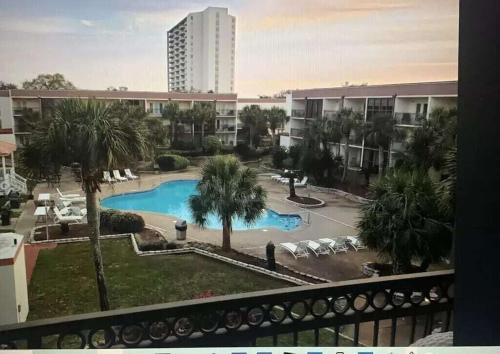 Biloxi Beach Condo 1