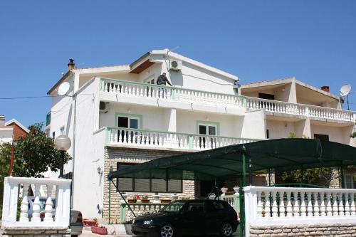  Apartments with a parking space Tribunj, Vodice - 6237, Pension in Tribunj