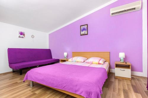 Apartments with a parking space Tribunj Vodice - 6237 - image 5