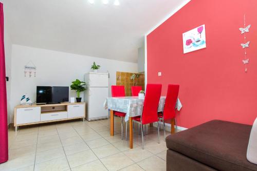 Apartments with a parking space Tribunj Vodice - 6237 - image 3
