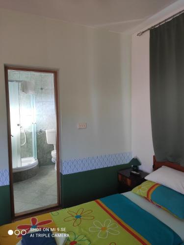 Studio Vinisce 8660d - image 7