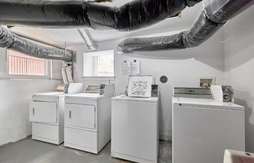 White House at Grand Central