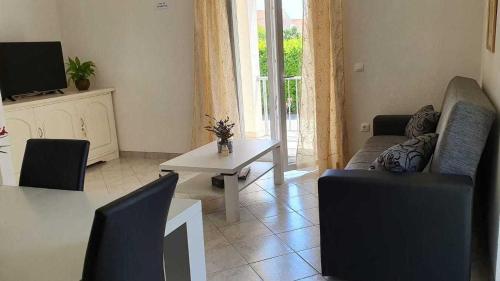 Two-Bedroom Holiday Home room in Family friendly house with a swimming pool Vodice - 15243