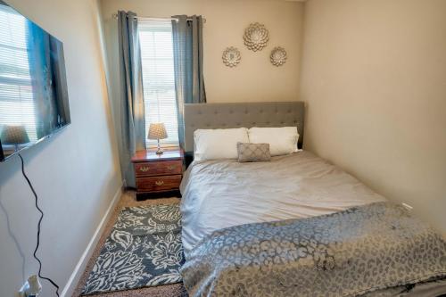 Kannapolis Elegant Townhouse - Pet Friendly