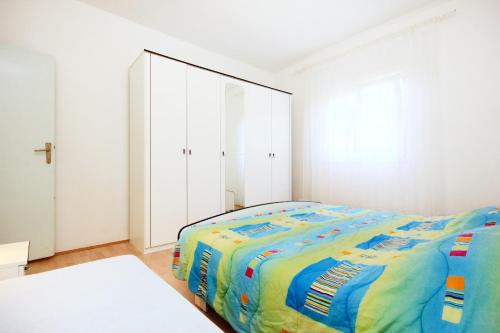 One-Bedroom Apartment with Terrace image 10