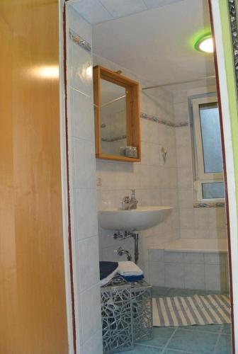 鹳巢公寓 鹳巢公寓