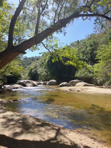 Lumiar Eco Lodge - Chalé Telhado Verde, Nova Friburgo