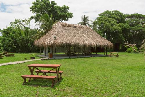 Camping Tequendama Playa Arrecifes Parque Tayrona