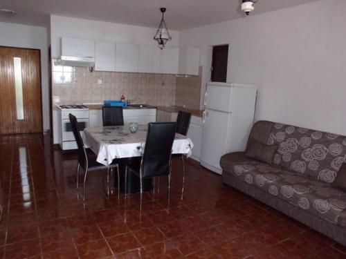 virtuve, Secluded fisherman's cottage Cove Dragisina, Kornati - 12150 in Žut