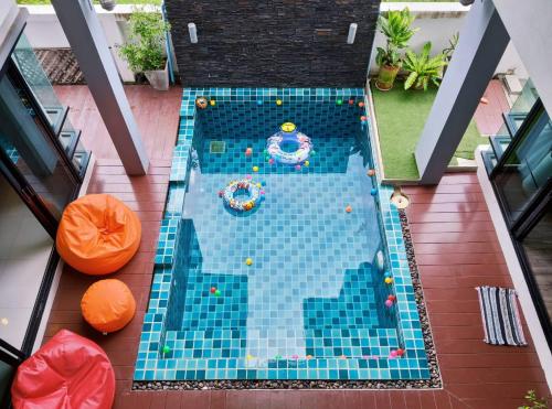 Richly pool villa@Phitsanulok in Samo Khae