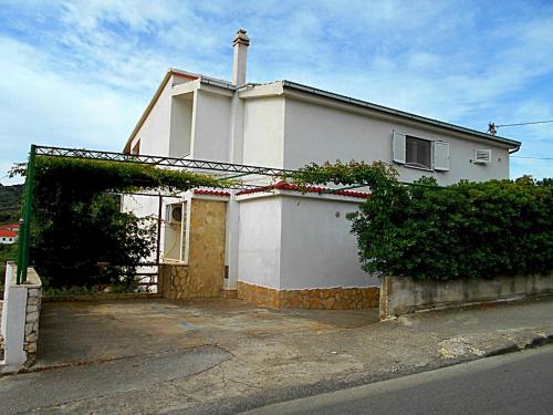  Apartments with a parking space Slatine, Ciovo - 12811 in Slatine