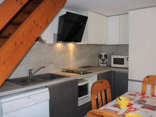 Maison Gruissan, 3 pièces, 5 personnes - FR-1-229-774 - Location saisonnière - Gruissan