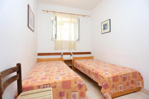 Apartments by the sea Rogoznica - 13012 - main image