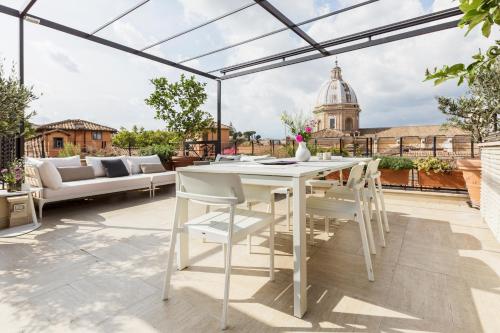 Exclusive Rooftop-DesignD Stays, Roma
