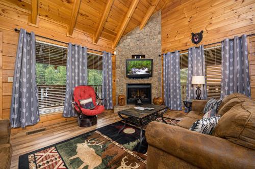 Moose-Behaving in Sevierville, USA