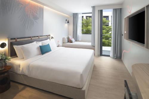 room detail thumbnail 1